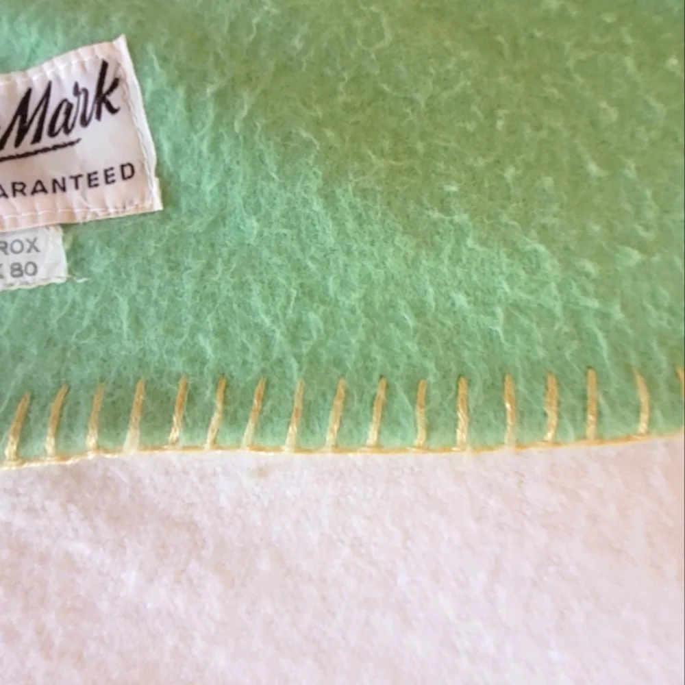 Vintage Wool Blend Blanket 60x80 - Picture 7 of 12